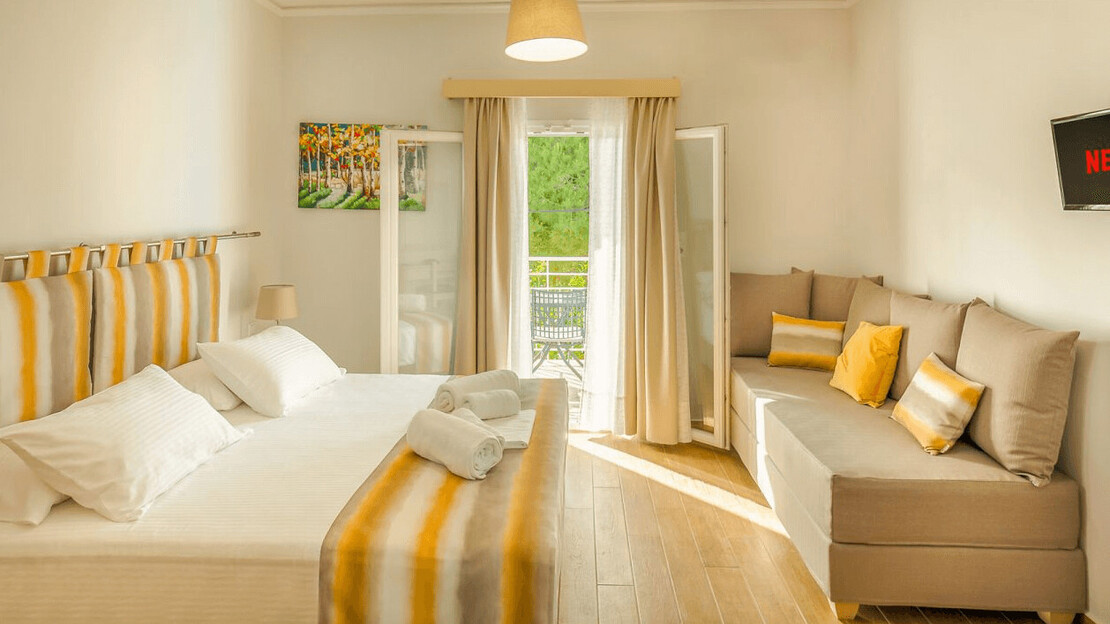 One Bedroom Family Suite